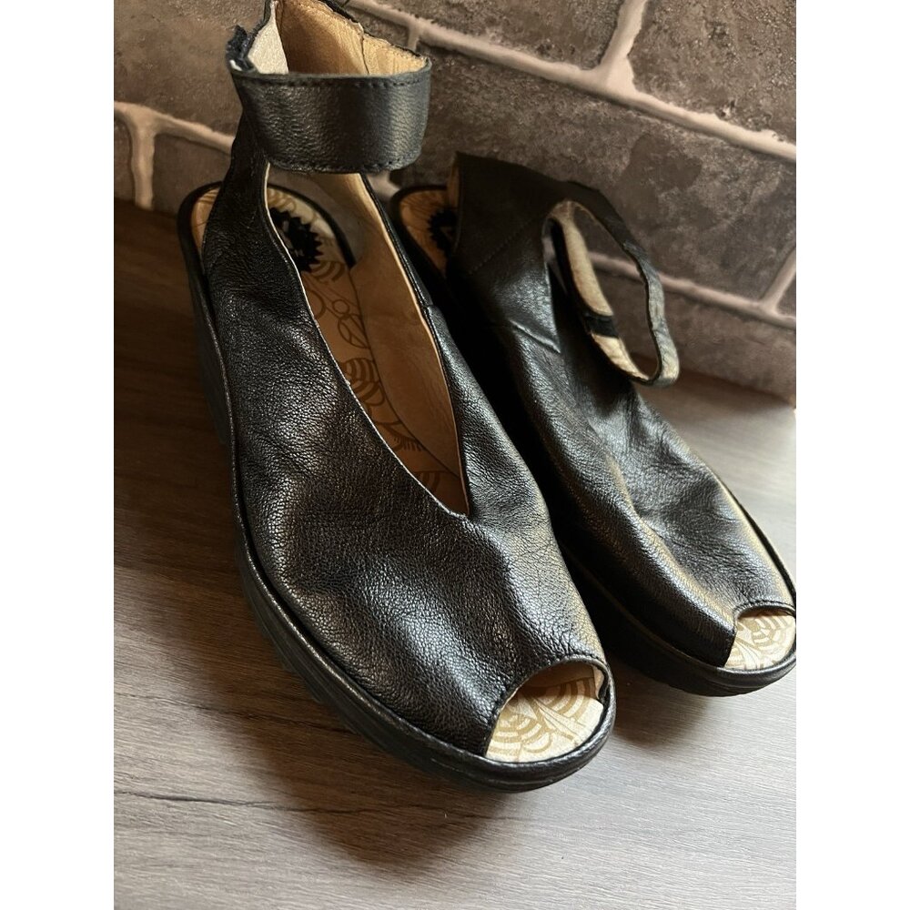Fly London Yala Sandals Womens 6.5 37 Black Leather Wedge Heel Open Toe